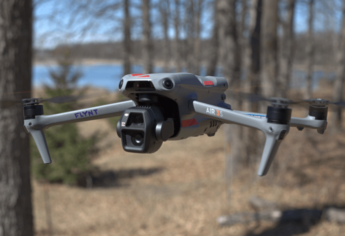 DET3D Drone FLYNT a DJI Air 3S